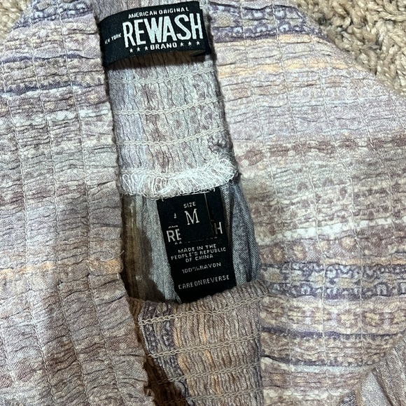 Purple High Waisted Flowy Pants (Size M) - Picture 3 of 4